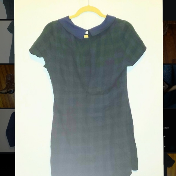 Open back Short dark checkered collared dress - Picture 2 of 3